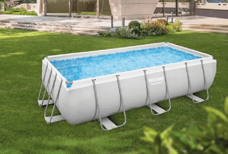 What is a detachable pool?