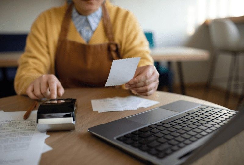 7 astuces pour rester au chaud chez soi et réduire sa facture de chauffage