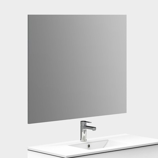 Smooth rectangular bathroom mirror with polished edges