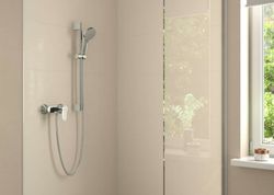Rubinetto monocomando Vernis Blend per doccia a vista cromo Hansgrohe