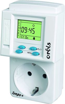 Interruptor horario digital enchufable Tempo Orbis