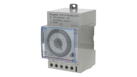 Analog programmable time switch