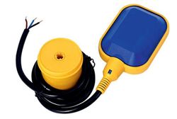 Interruptor nivel con 5 metros de cable y contrapeso Gut