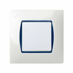 Moldura para 4 elementos sem garras e moldura branca Simon 27